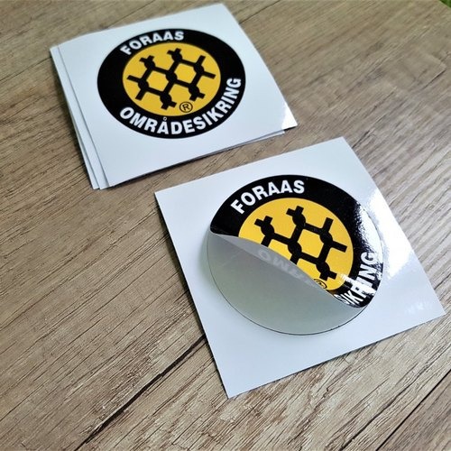 PVC Sticker Multi Colour Print 1000 Pcs (Per Sq.Inch)