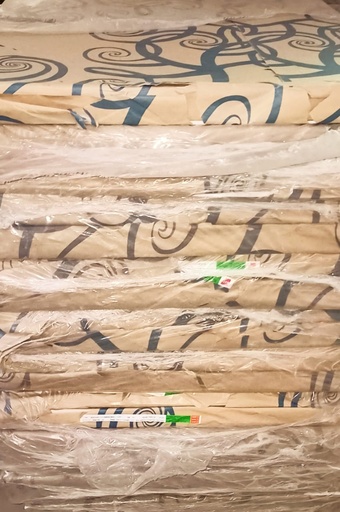 [P1186] Gloss Art Card 23x36 210 Gsm 16.8 Kg